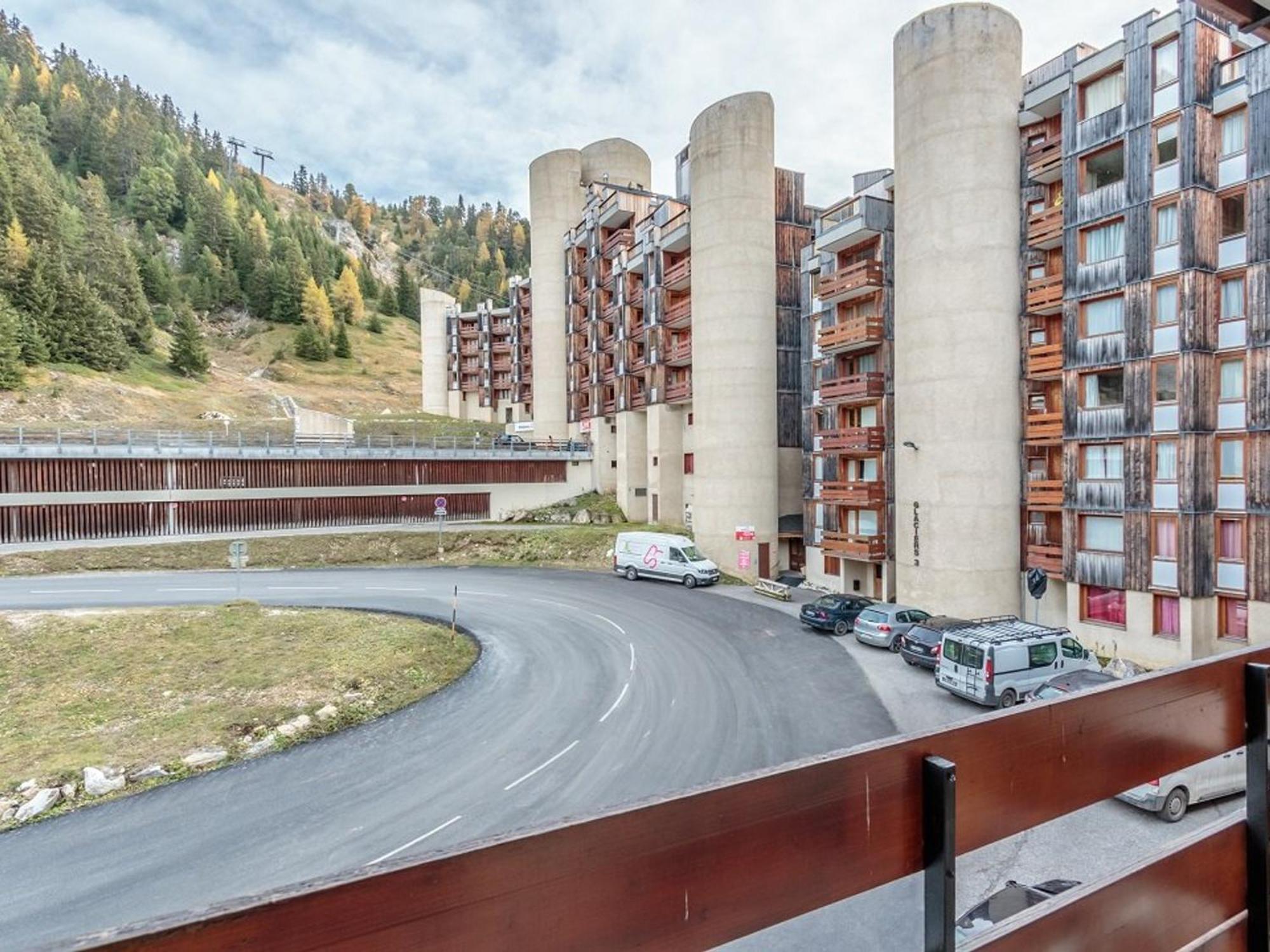 Studio Renove A Plagne Bellecote, Acces Direct Aux Pistes, Piscine, Casier A Ski, Tout Confort - Fr-1-351-111 Apartment La Plagne Exterior photo